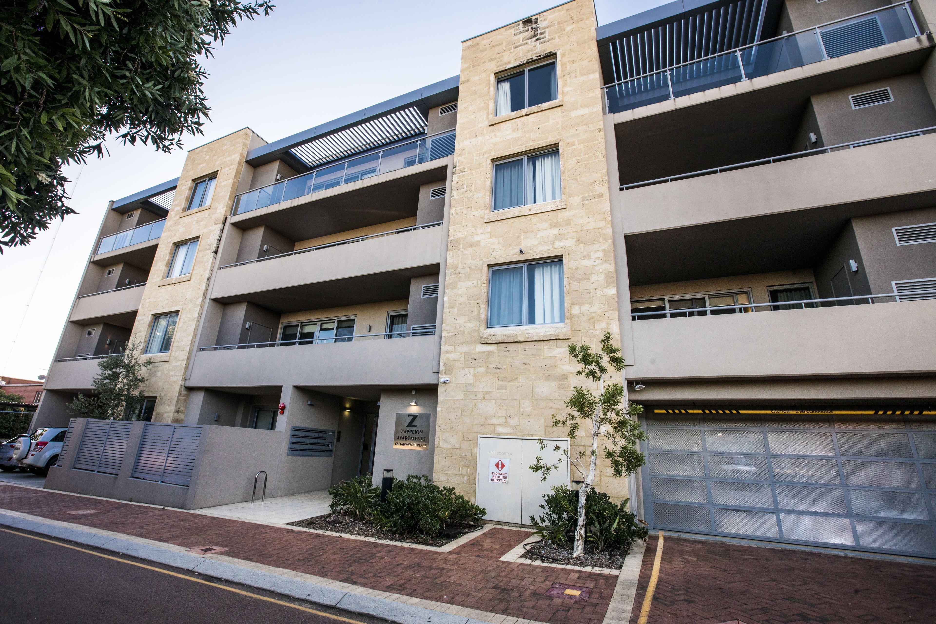 Zappeion Apartments, Perth